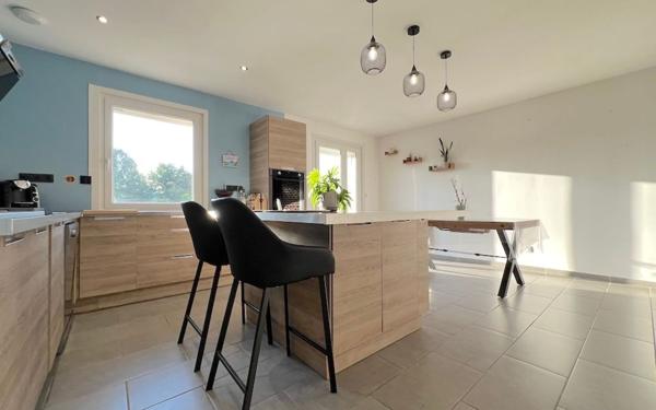 Maison à vendre    5 pièces • 107,91 m2 Hénin-Beaumont