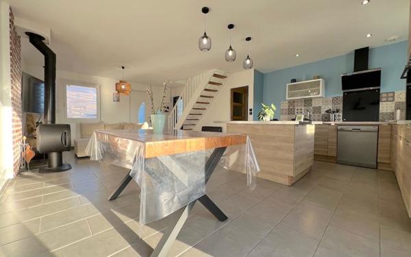 Maison à vendre    5 pièces • 107,91 m2 Hénin-Beaumont