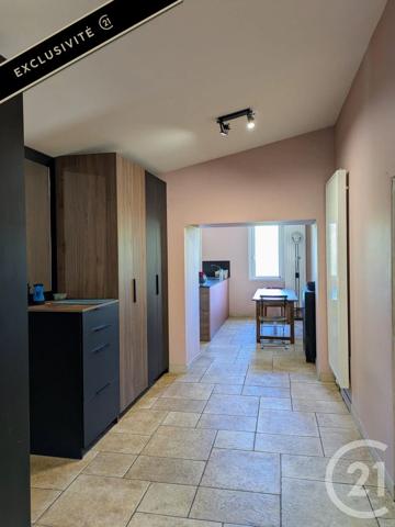 Maison à vendre  6 pièces - 164,60 m 2   SARLAT LA CANEDA  - 24