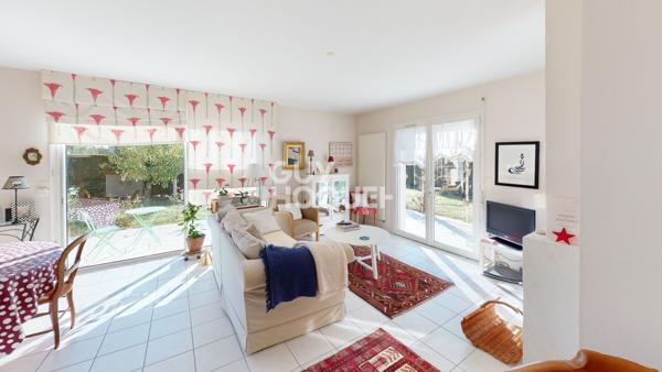 Charmante maison de plain-pied 86 m² - 3 chambres, un garage
