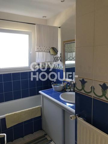 Charmante maison de plain-pied 86 m² - 3 chambres, un garage