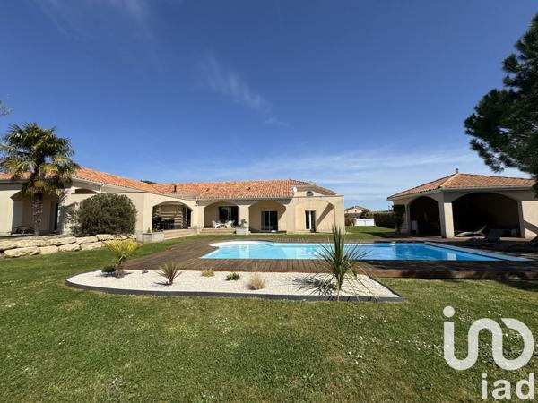 Maison à vendre 10 pièces 260 m² Buxerolles