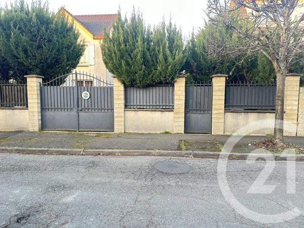 Terrain à vendre  361 m2 VIRY CHATILLON - 91