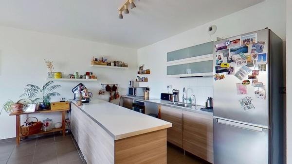 Appartement
         3 pièces
        - 73 m² Exclusivité 345 000 € *