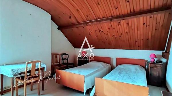 Maison familiale 173 m² avec terrain d'1 hectare et multiples dépendances