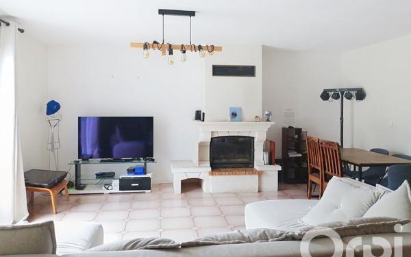 Appartement à vendre    5 pièces • 90 m2 Longjumeau