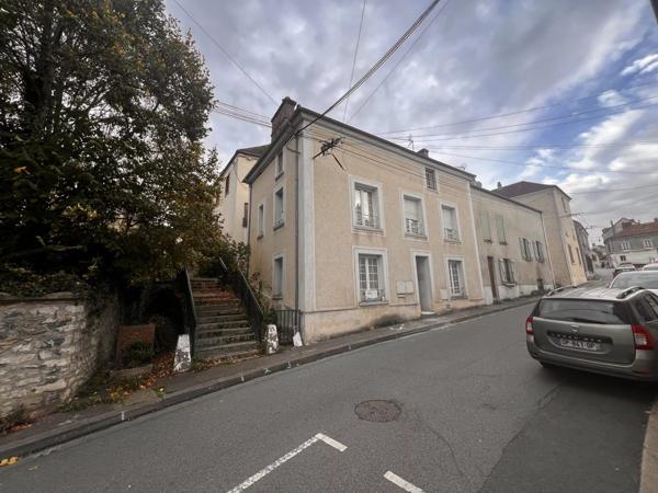 Vente Immeuble 6 pièces 133 m2 à Houdan