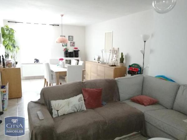 Maison à louer 5 pièces 113.14m² Bogny-sur-Meuse (08120)