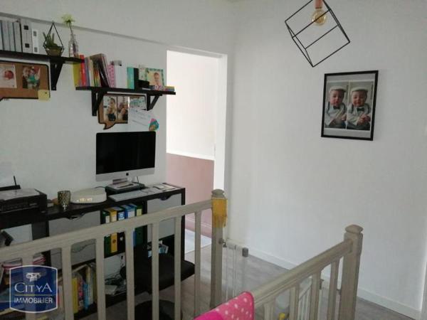 Maison à louer 5 pièces 113.14m² Bogny-sur-Meuse (08120)