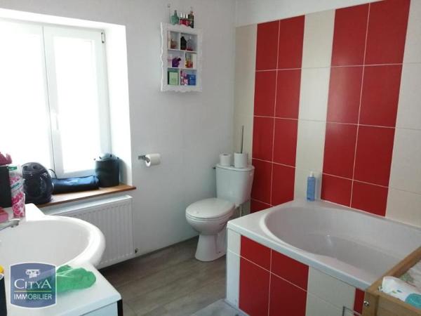 Maison à louer 5 pièces 113.14m² Bogny-sur-Meuse (08120)