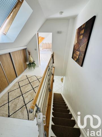 Maison à vendre 6 pièces 98 m² Saint-Germain-Laval