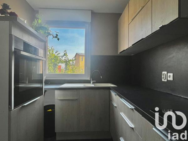 Appartement à vendre 3 pièces 63 m² Vert-Saint-Denis