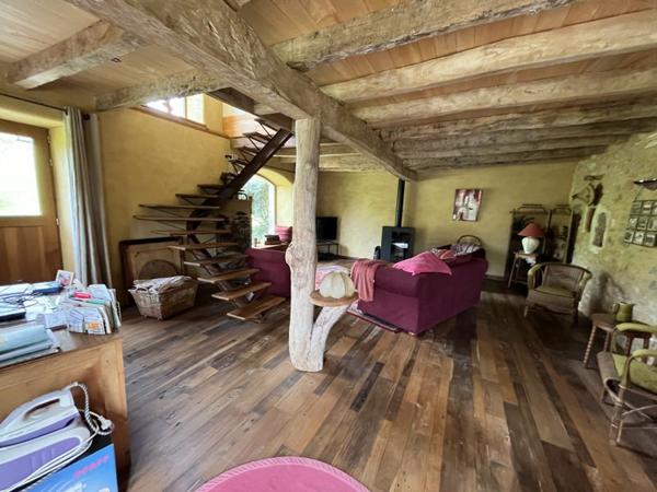 Maison à vendre |  Alvignac |  7 pièces | 360 m²