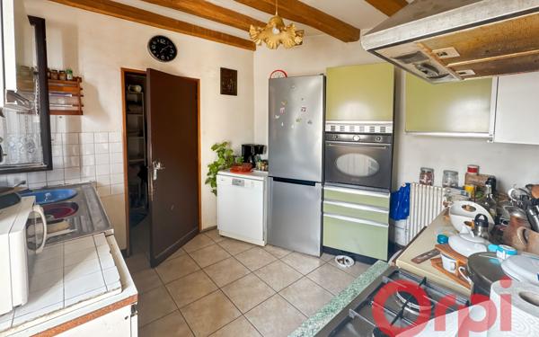 Maison à vendre    3 pièces •  Saint-Amand-Montrond