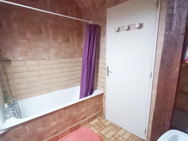 Maison à vendre 7 pièces 3000m² de terrain sur Les Buissons (89)