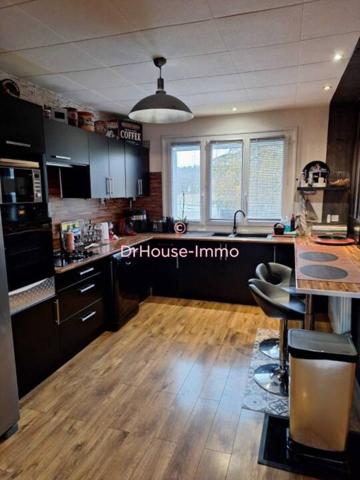 Maison à vendre 8 pièces de 180 m²