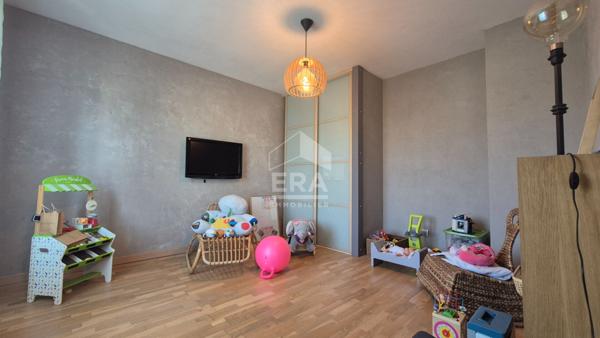 Maison Mandres Les Roses 6 pièce(s) 155 m2