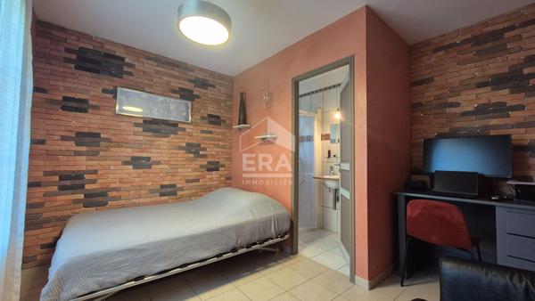 Maison Mandres Les Roses 6 pièce(s) 155 m2