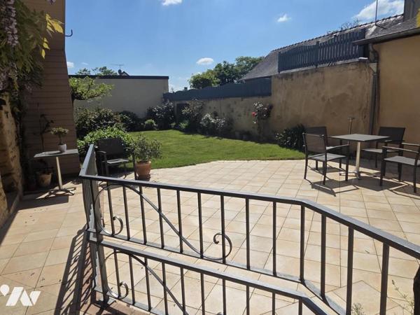 Ensemble immobilier avec chambres d'hôtes