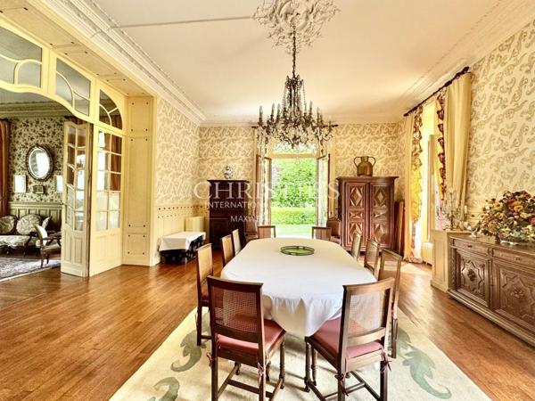 Magnifique domaine de 150Ha de près et forêts pres de Chatellerault