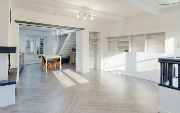 Maison à vendre    4 pièces •  Bouc-Bel-Air