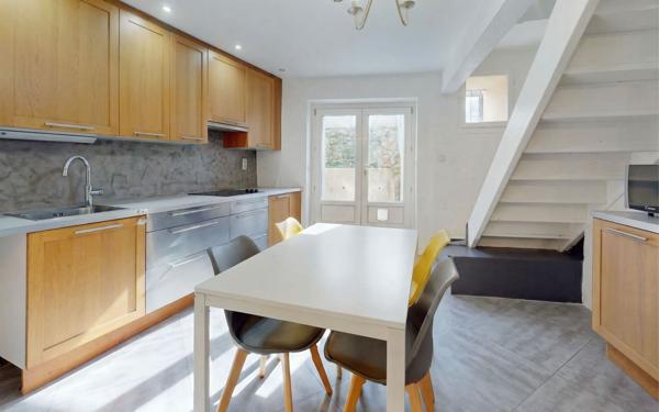 Maison à vendre    4 pièces •  Bouc-Bel-Air