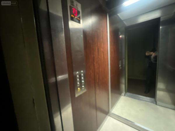 Appartement ancien à vendre à Les Lilas en Seine-Saint-Denis (93260), ref : 66018/2025/10/2-VI