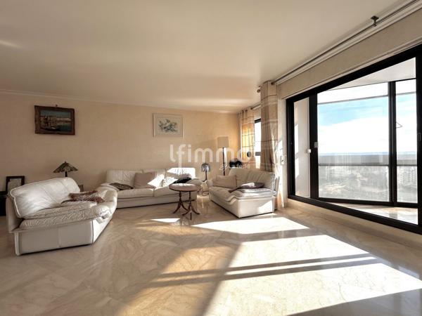 Appartement 126m2 avec 3 balcons vue sur lac