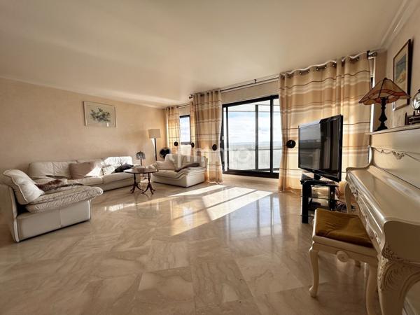 Appartement 126m2 avec 3 balcons vue sur lac