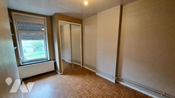 Proche centre ville et commerces