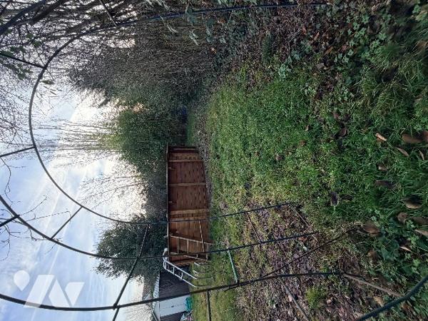 Maison individuelle avec jardin à VENDAT