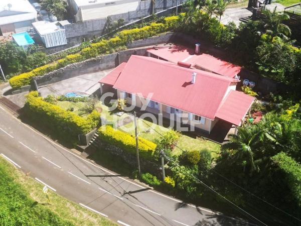 Maison Familiale + dépendance vue mer