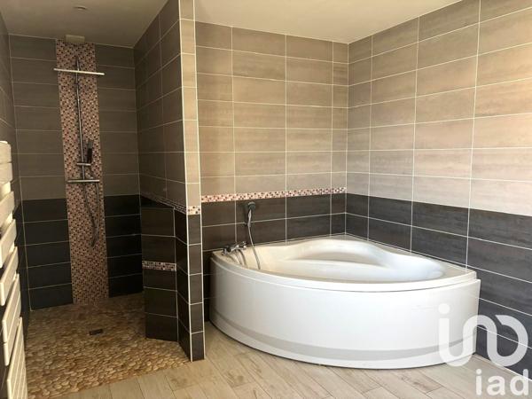 Maison à vendre 6 pièces 125 m² Beaupréau-en-Mauges