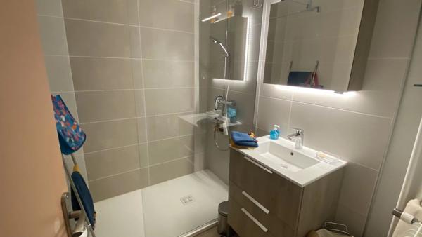 Vente en nue-propriété au profit d'une dame de 76 ans