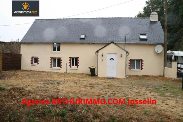 Vente                                                      Maison
                        
                     5 pièces                      157 m2                     à Josselin