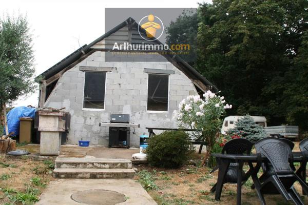 Vente                                                      Maison
                        
                     5 pièces                      157 m2                     à Josselin