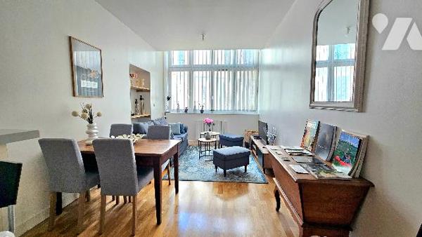 Exclusivité   : Appartement T3 52 m2 ascenseur parking privé à EPERNAY CENTRE