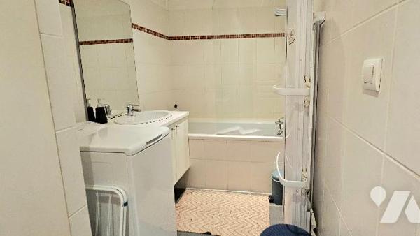 Exclusivité   : Appartement T3 52 m2 ascenseur parking privé à EPERNAY CENTRE