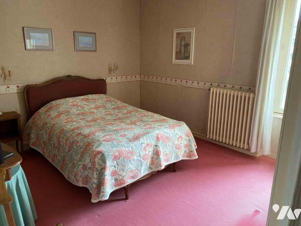 Falaise: Maison en pierres, 4 chambres, , terrain 293m²