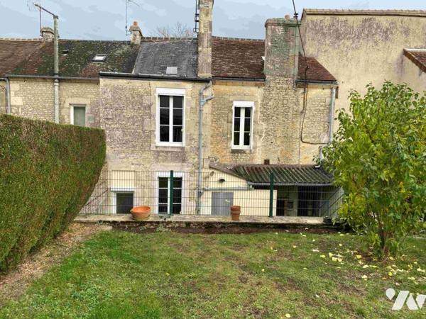 Falaise: Maison en pierres, 4 chambres, , terrain 293m²