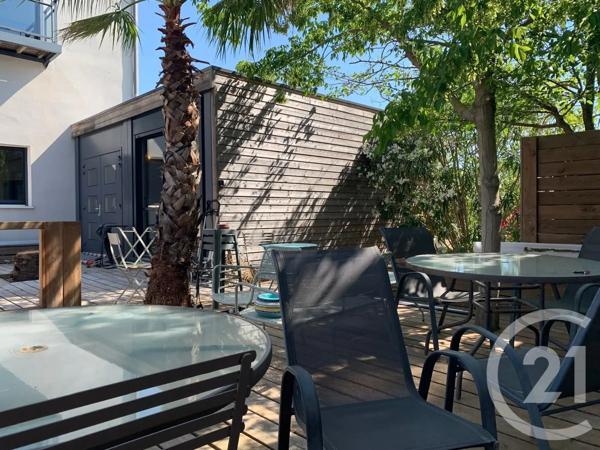 à vendre  740 m 2   CASTRIES  - 34