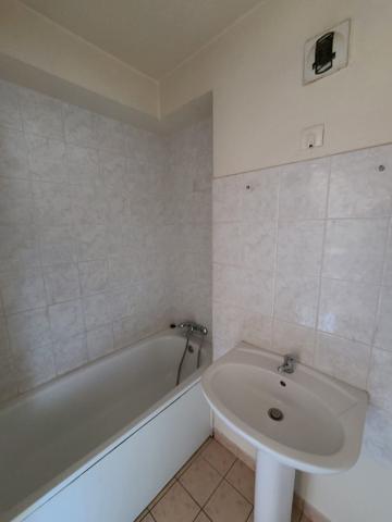 Pussay (91740) EXCLUSIVITÉ PUSSAY APPARTEMENT F3 52 M2 DANS RESIDENCE RECENTE AVEC 2 PARKINGS