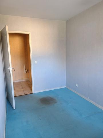 Pussay (91740) EXCLUSIVITÉ PUSSAY APPARTEMENT F3 52 M2 DANS RESIDENCE RECENTE AVEC 2 PARKINGS