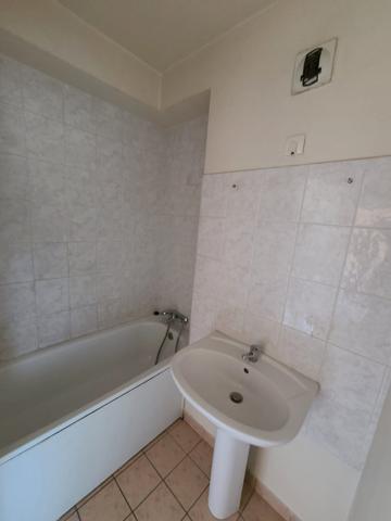 Pussay (91740) EXCLUSIVITÉ PUSSAY APPARTEMENT F3 52 M2 DANS RESIDENCE RECENTE AVEC 2 PARKINGS