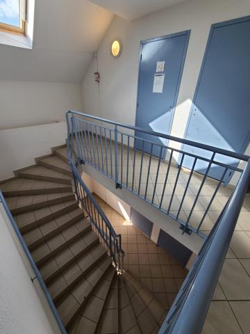 Pussay (91740) EXCLUSIVITÉ PUSSAY APPARTEMENT F3 52 M2 DANS RESIDENCE RECENTE AVEC 2 PARKINGS