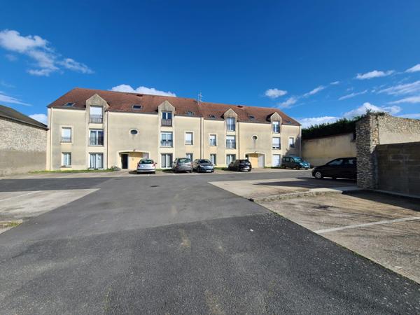 Pussay (91740) EXCLUSIVITÉ PUSSAY APPARTEMENT F3 52 M2 DANS RESIDENCE RECENTE AVEC 2 PARKINGS