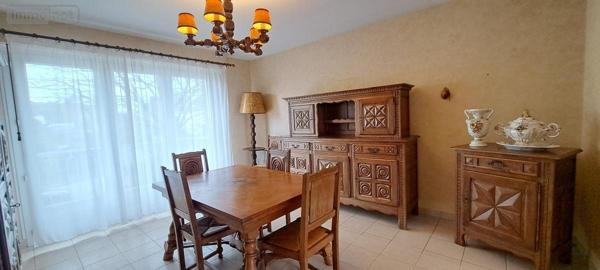 Maison à vendre à Bouchemaine dans le Maine-et-Loire (49080), ref : 49004-1699