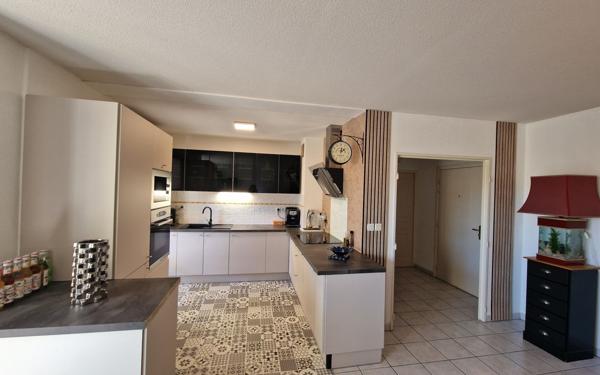 Appartement à vendre    3 pièces • 70,50 m2 Perpignan