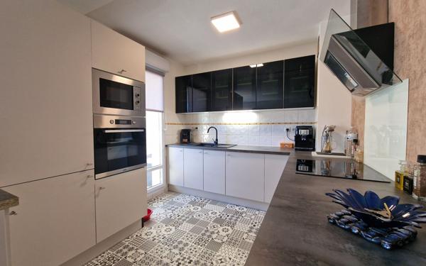 Appartement à vendre    3 pièces • 70,50 m2 Perpignan