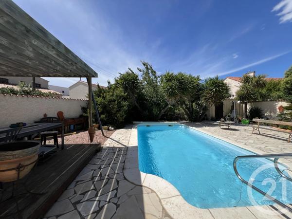 Maison à vendre  6 pièces - 130,97 m 2   AGDE  - 34